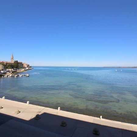 Apartment Old City Porec Exterior photo